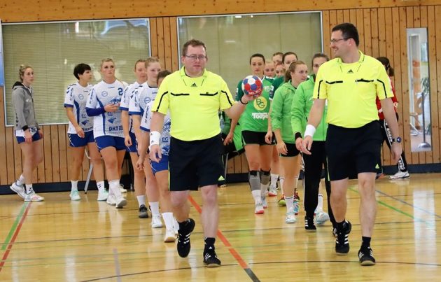 drhv_niederndodeleben_schiedsrichter_einlauf