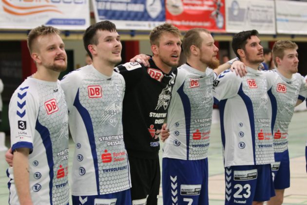 DRHV nach dem Spiel DRHV nach dem Spiel mit Max Scheithauer, Timo Löser, Philip Ambrosius, Libor Hanisch, Lennart Gliese, Slavomir Motlek