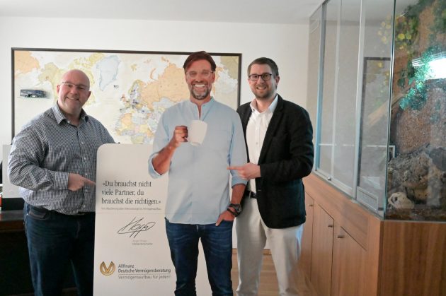 Sebastian Glock und Thomas Zitzl bei der Sponsorenpräsentation