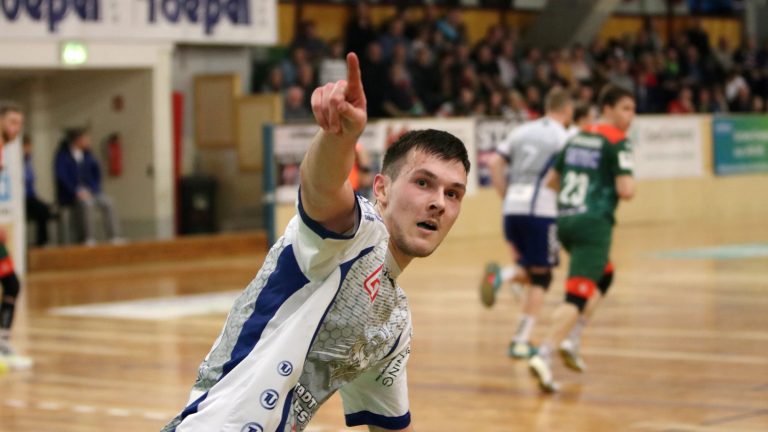 Timo Löser nach erfolgreichem Torwurf