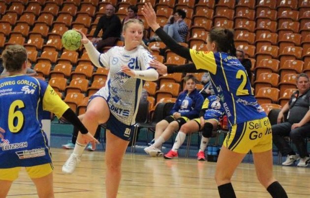 luisa-wolf-heimspiel Luisa Wolf beim Wurf