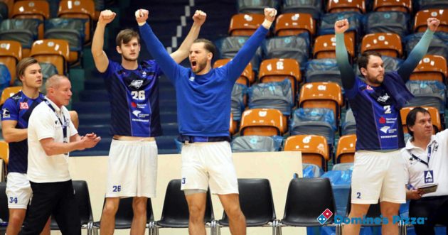 jubel-bank-page-1220 Jubel auf der DRHV-Bank