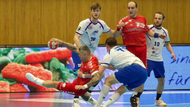 oli-seidler-wilhelmshaven-page-0421 Oliver Seidler im Spiel gegen den Wilhelmshavener HV in der Saison 2020/21