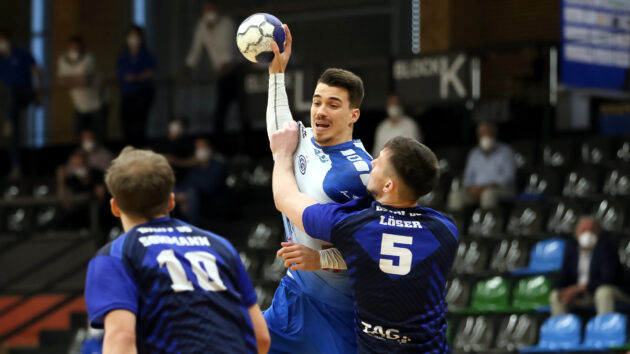 timo-löser-page-0421 Timo Löser in der Abwehr gegen den TV Großwallstadt 2020/21