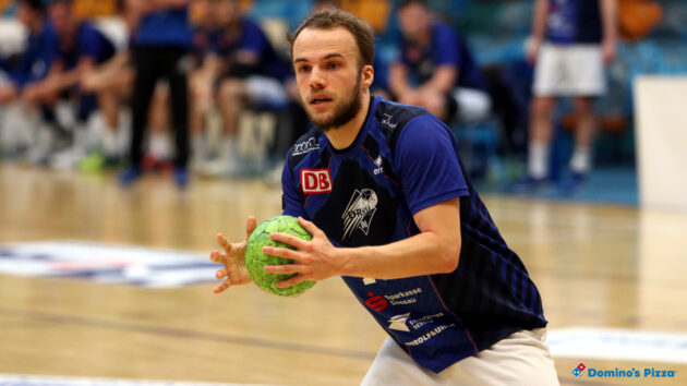 vincent-sohmann-page-0421 Vincent Sohmann beim Siebenmeter 2020/21