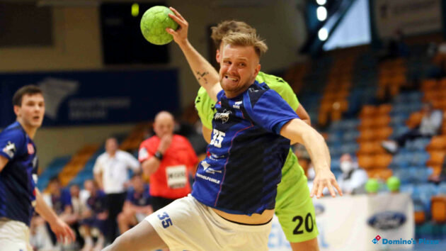 max-scheithauer-rimpar-page-0521 Max Scheithauer im Spiel gegen Rimpar, Mai 2021