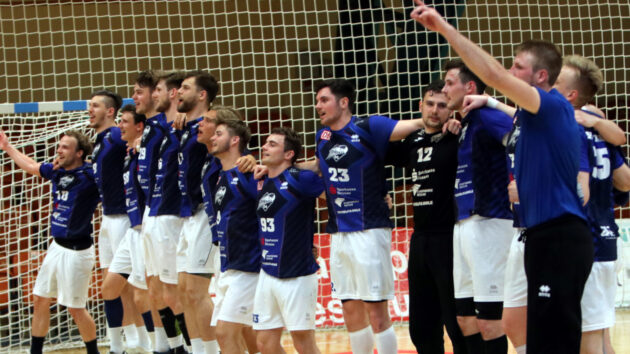 jubel-hamm-page-0621 DRHV-Jubel nach dem Heimsieg und dem damit verbundenen Klassenerhalt gegen den ASV Hamm-Westfalen Saison 2020/21