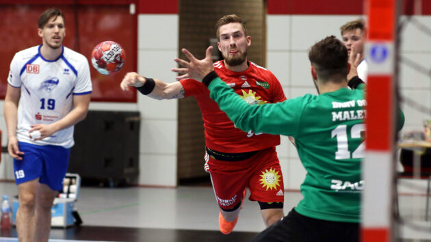 julian-malek-lübbecke-page-0621 Julian Malek DRHV gegen TuS N-Lübbecke Saison 2020/21