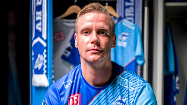 hrstka-kabine-1021 Jakub Hrstka Fotoshooting Saison 2021-22