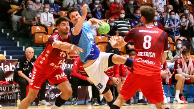 emanuel-1121 Max Emanuel im Spiel gegen die Eulen Ludwigshafen Saison 2021-22