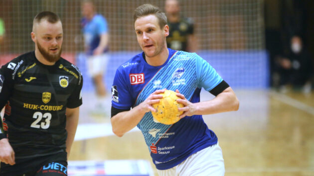 hrstka-coburg-1221 Jakub Hrstka im Spiel gegen den HSC 2000 Coburg Saison 2021-22