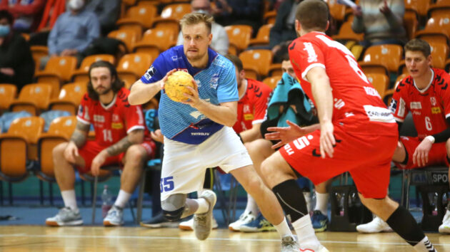 scheithauer-essen-1221 Max Scheithauer im Spiel gegen TUSEM Essen in der Saison 2021-22