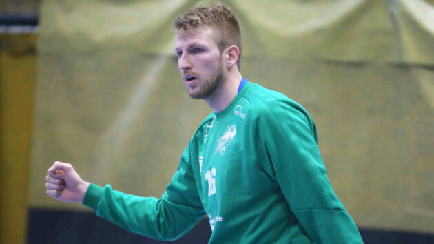 ambrosius-vertragsverlängerung-0322 Philip Ambrosius in der Saison 2021/22