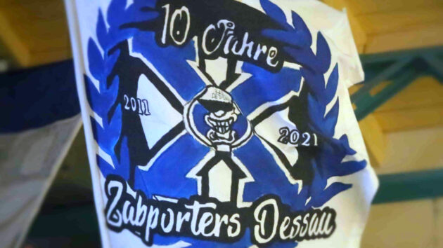 zabporters-fahne-0322 Zabporters-Fahne in der Saison 2021/22