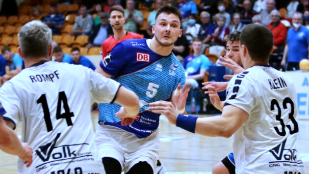 löser-hüttenberg-0522 Timo Löser im Spiel gegen den TV 05/07 Hüttenberg Saison 2021/22