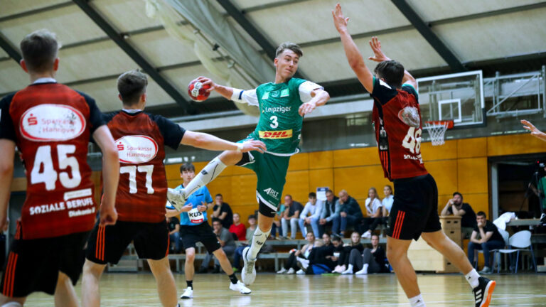 paul-bones-zweitspielrecht-1022 Paul Bones im Trikot der DHfK Leipzig Saison 2022/23