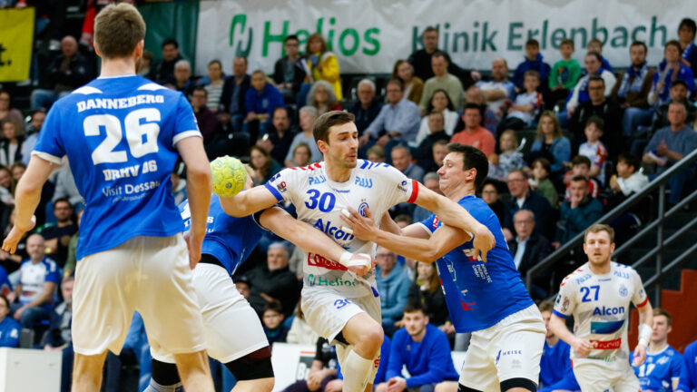 spielbericht-grosswallstadt-0323 DRHV-Abwehr mit Max Emanuel im Spiel gegen den TV Großwallstadt Saison 2022/23