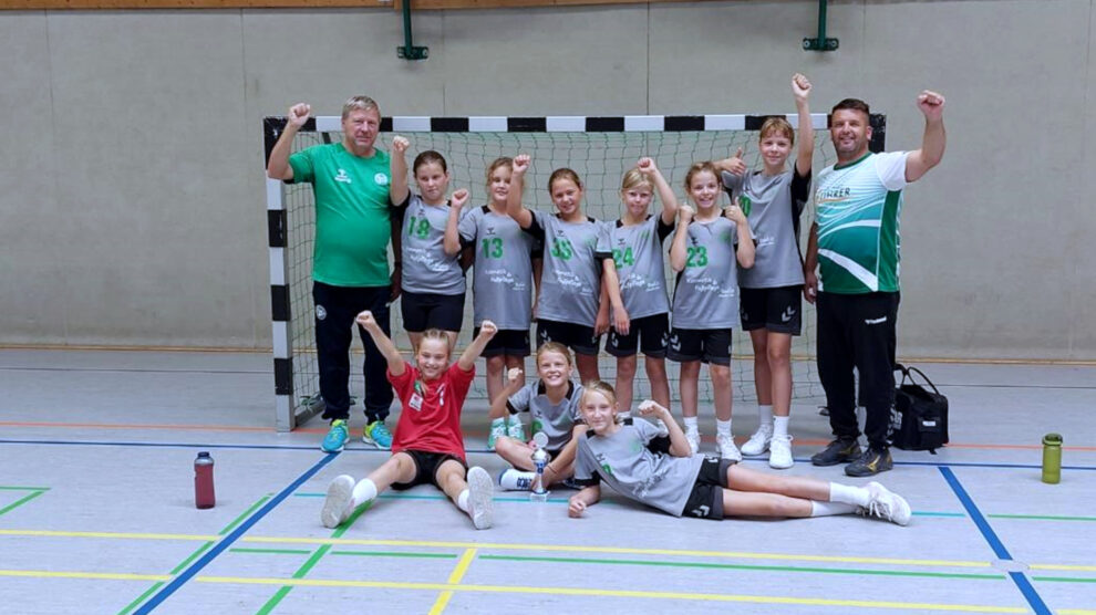 Turnier-Calbe-E-Jugend weibliche E-Jugend beim Turnier in Calbe