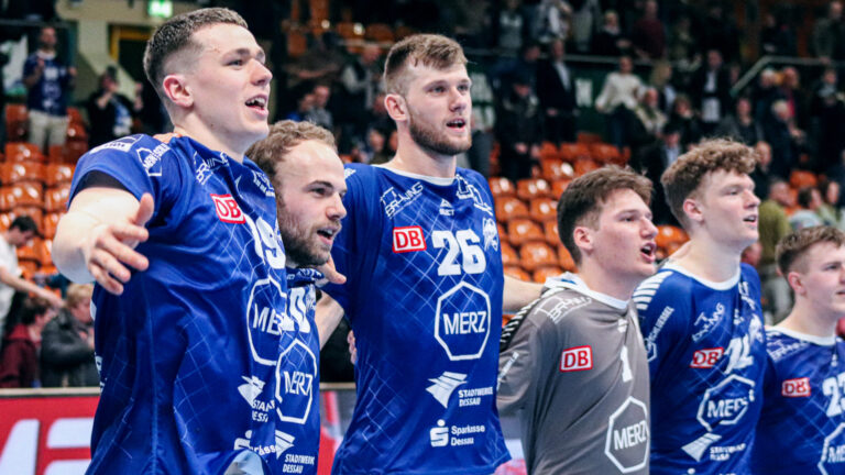 spielbericht-hüttenberg-0324 Die Biber nach dem Heimerfolg gegen Hüttenberg Saison 2023/24