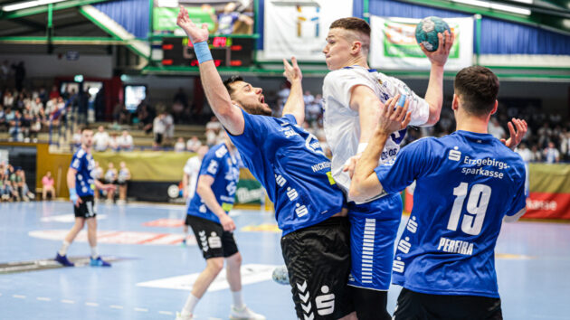 spielbericht-aue-0524 Tillman Leu beim Derby in Aue Saison 2023/24