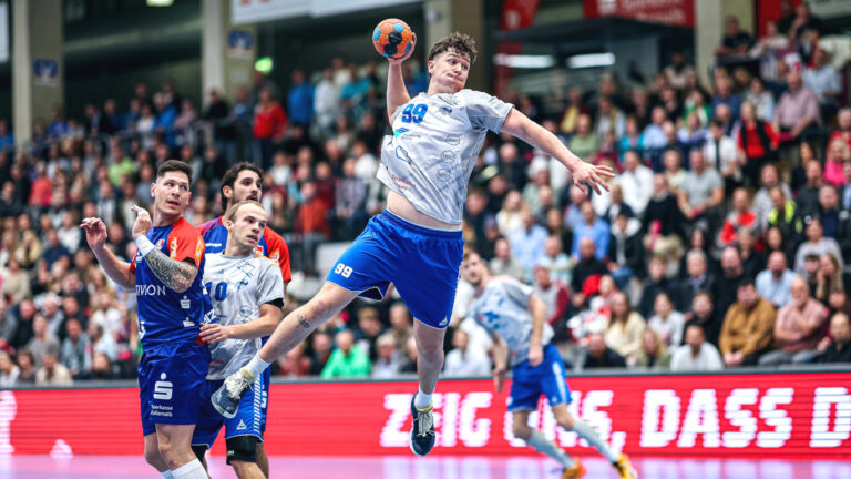 spielbericht_balingen_1024 Tillman Leu im Spiel gegen HBW Balingen-Weilstetten Saison 2024/25