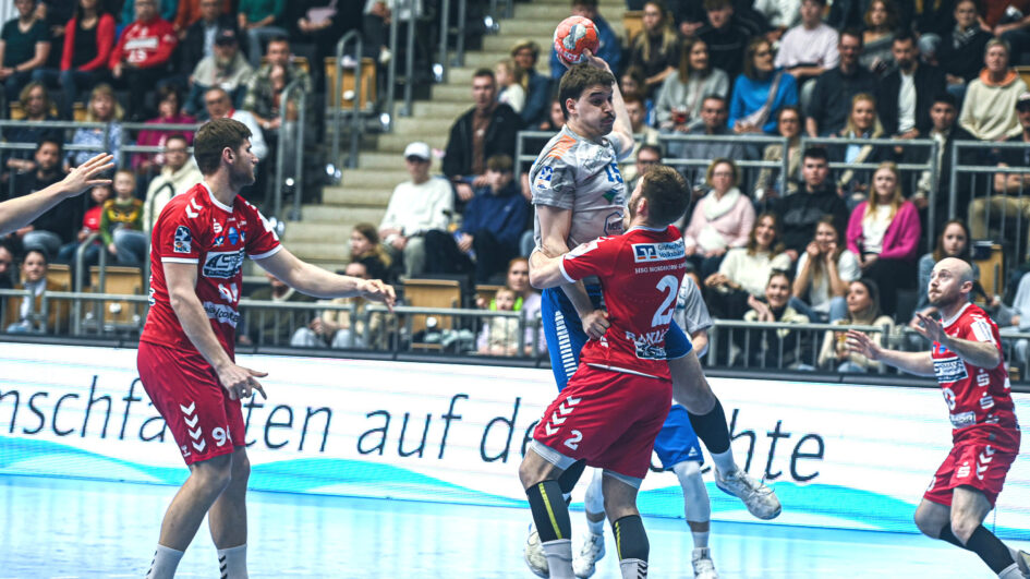 Marcel Nowak im Spiel gegen die HSG Nordhorn-Lingen Saison 2024/25