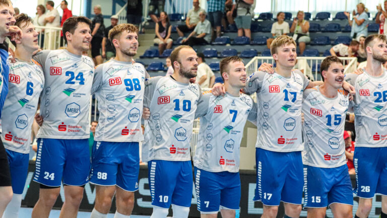 spielbericht_essen_0625 Der DRHV nach dem Sieg im Wiederholungsspiel gegen TuSEM Essen Saison 2024/25