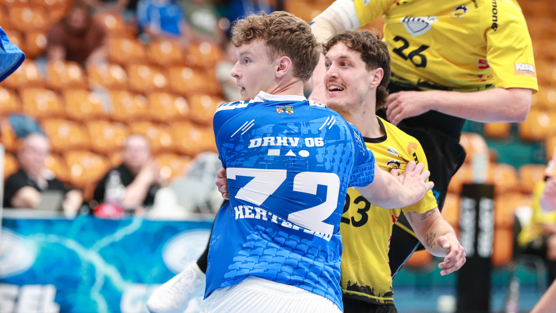 Tim Hertzfeld im Testspiel gegen den HSC 2000 Coburg Saison 2025/26