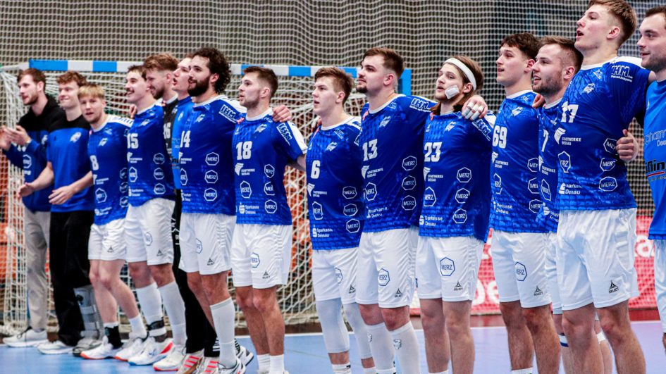 Teamjubel nach dem Heimsieg gegen den HC Oppenweiler/Backnang Saison 2025/26