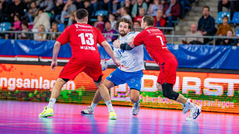 Jakub Powarzyński beim Auswärtsspiel gegen die SG BBM Bietigheim