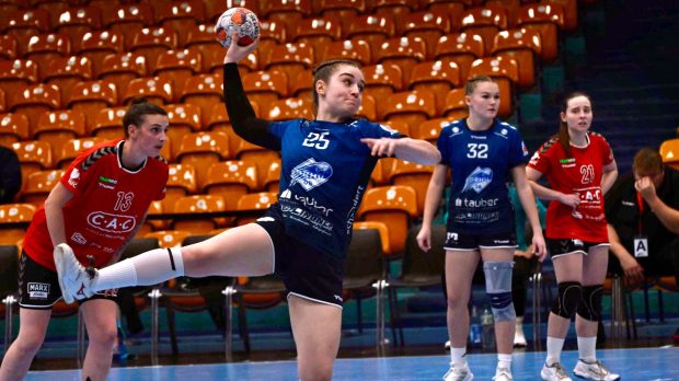 spielbericht_damen_oebisfelde_0126 Angelique Müller DRHV-Damen beim Siebenmeter Saison 2025/26