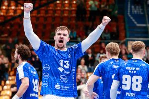 Valentin Neagu jubelt über einen weiteren Heimsieg Saison 2025/26