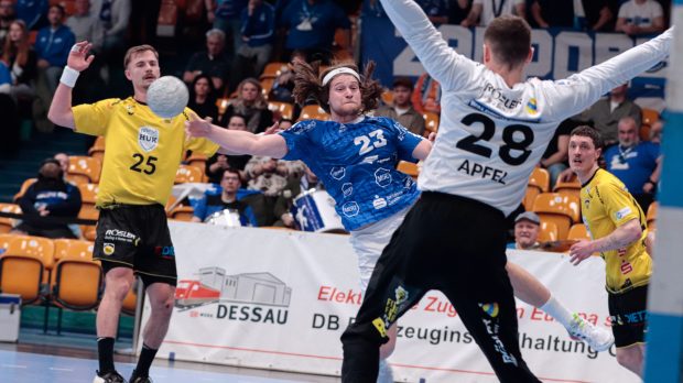 Mika Schüler im Spiel gegen den HSC 2000 Coburg Saison 2025/26