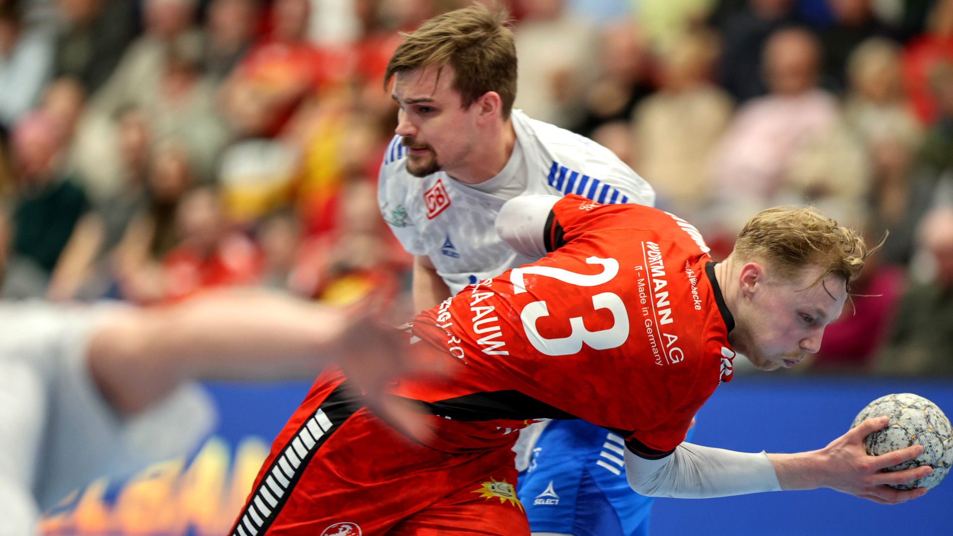 spielbericht_lübbecke_0326 Valentin Neagu beim Auswärtsspiel beim TuS N-Lübbecke Saison 2025/26